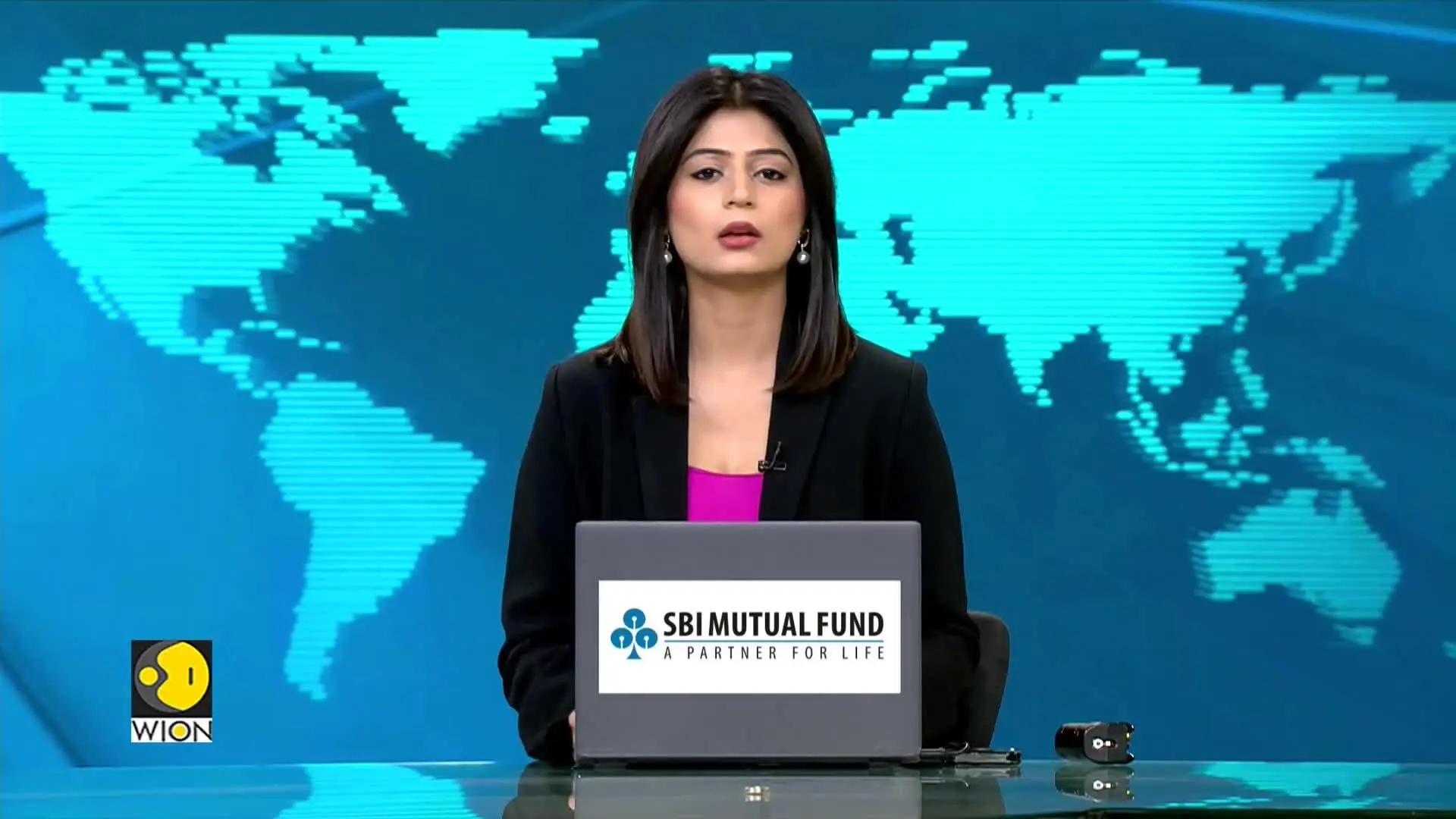 Islamabad 'Likely' to Get Aim-120 Air-To-Air Missiles from Washington