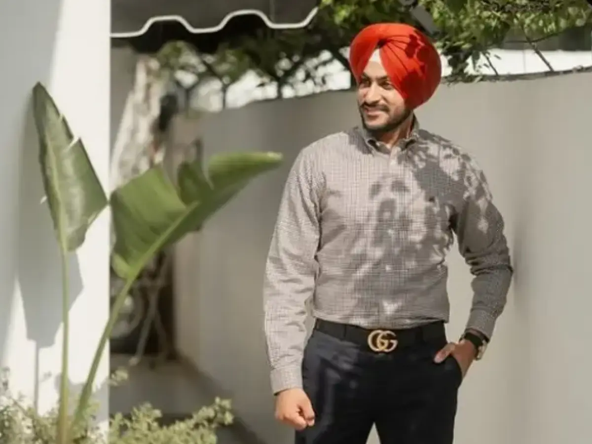 Punjabi singer Rajvir Jawanda succumbs to injuries in a road accident Punjabi singer Rajvir Jawanda succumbs to injuries in a road accident