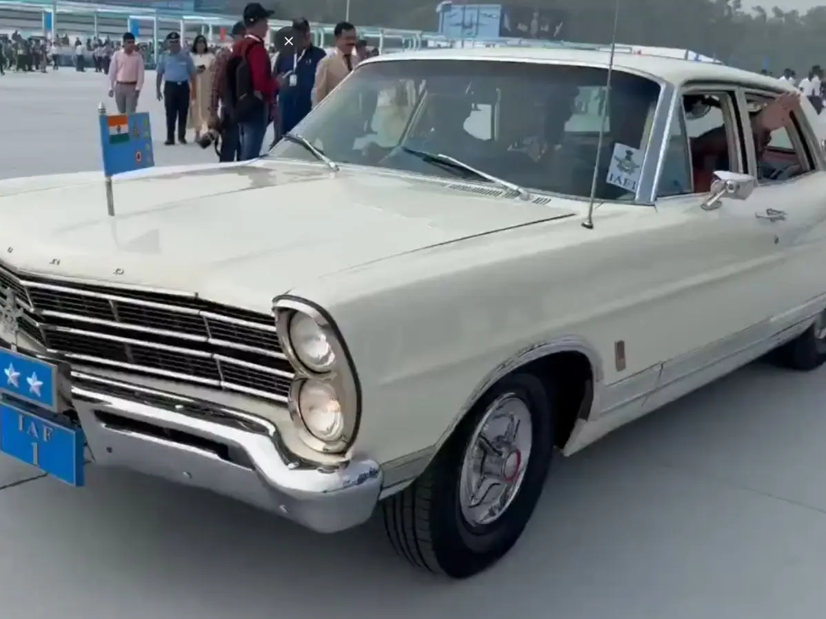 WATCH | Air Chief Marshal AP Singh rides vintage 1967 Ford Salon on Air Force Day 2025 WATCH | Air Chief Marshal AP Singh rides vintage 1967 Ford Salon on Air Force Day 2025