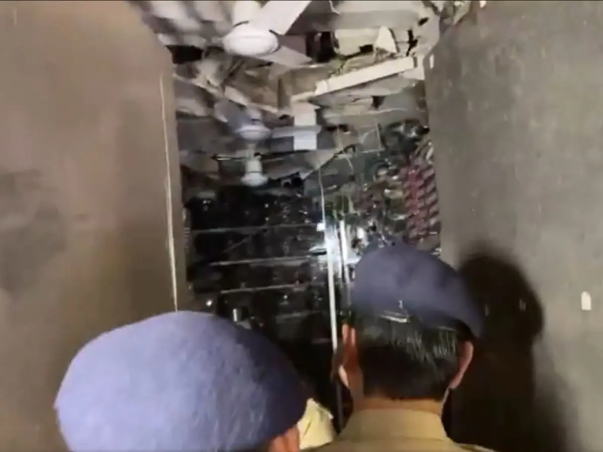 At least six injured after blast in parked scooters in Kanpur; investigation underway At least six injured after blast in parked scooters in Kanpur; investigation underway