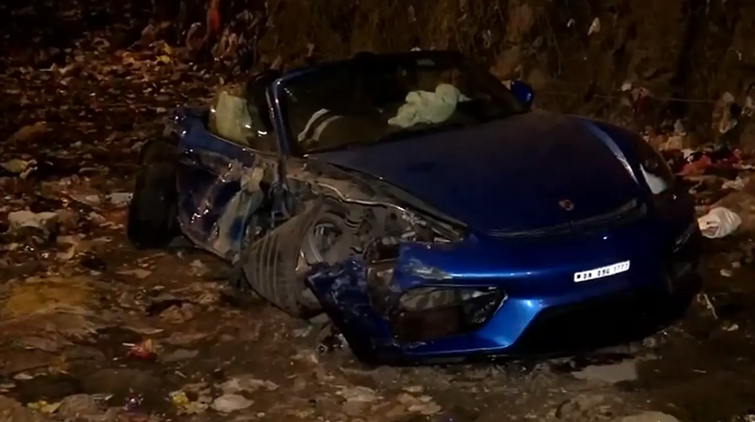 High-speed Porsche collides with divider in Mumbai; driver in critical condition