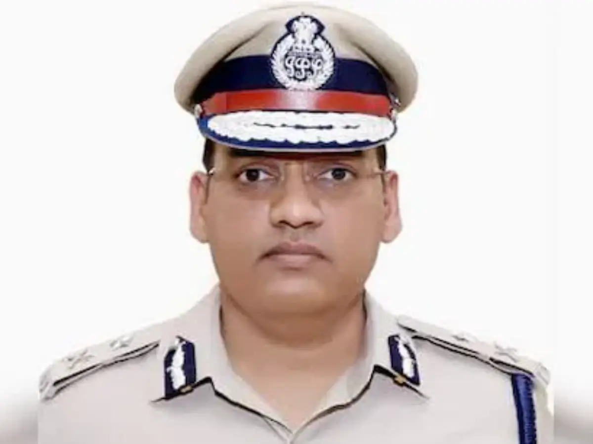 Haryana cop who shot himself dead alleges caste bias in 9-page suicide note, wife files abetment case against top officers