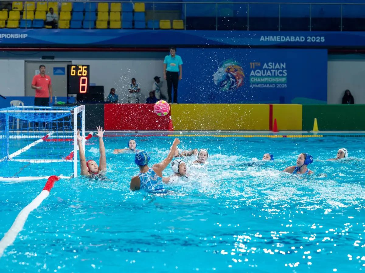 Sports Ministry slams SFI over inappropriate display of Indian flag at Asian Aquatics Championship Sports Ministry slams SFI over inappropriate display of Indian flag at Asian Aquatics Championship
