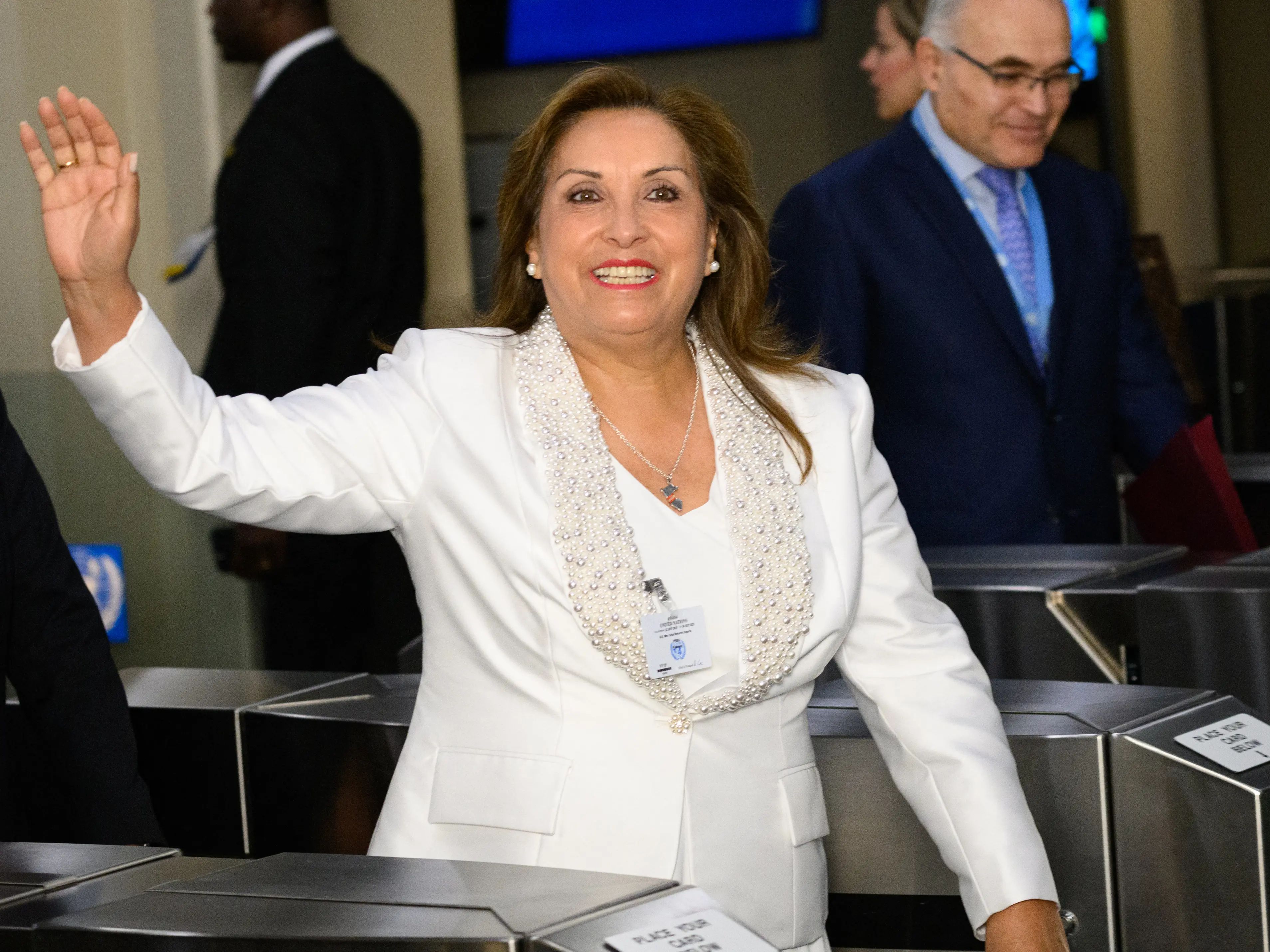Peru lawmakers impeach president Dina Boluarte Peru lawmakers impeach president Dina Boluarte