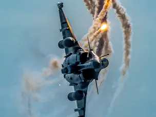 5 ways a fighter jet can be powered using fusion energy