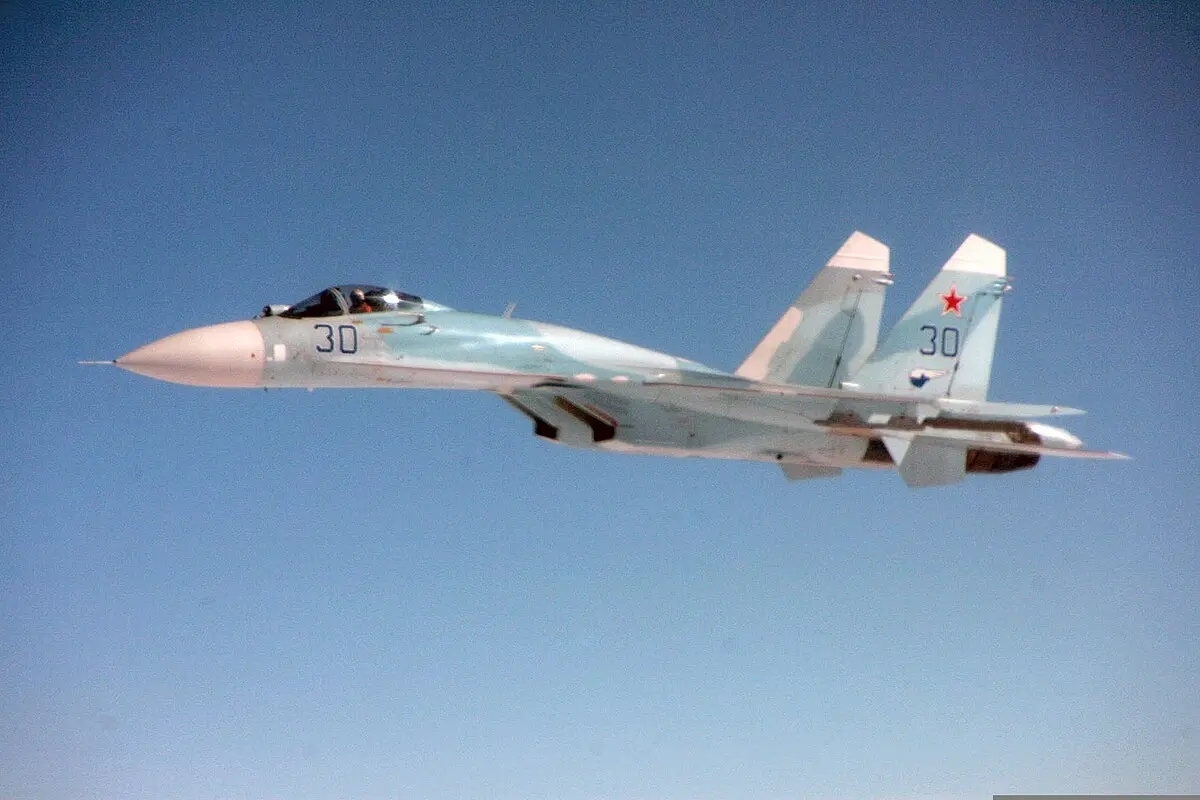 3. Sukhoi Su-27 Flanker