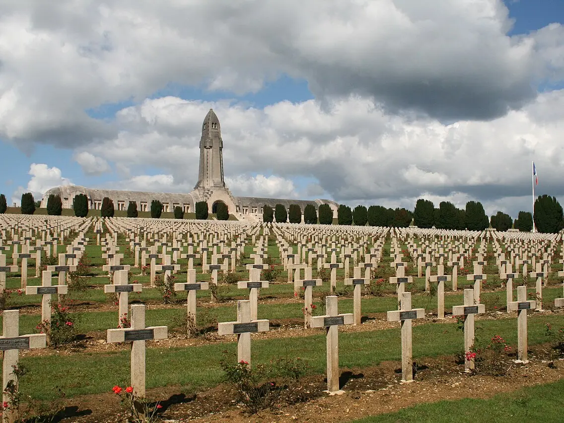 'Protected by faith': Richest country in world has no army to defend its enormous treasures 4 7 haunted battlefields where 'ghost' soldiers still march for their army