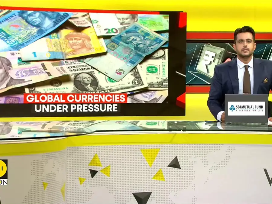 Political Turmoil Weighs on Currencies | Euro Slips to Two-Month Low