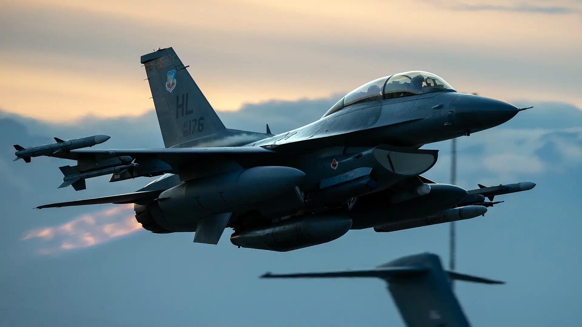 United States - Over 13,000 Aircraft