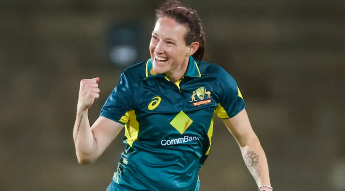 Megan Schutt (Australia) - 666 points