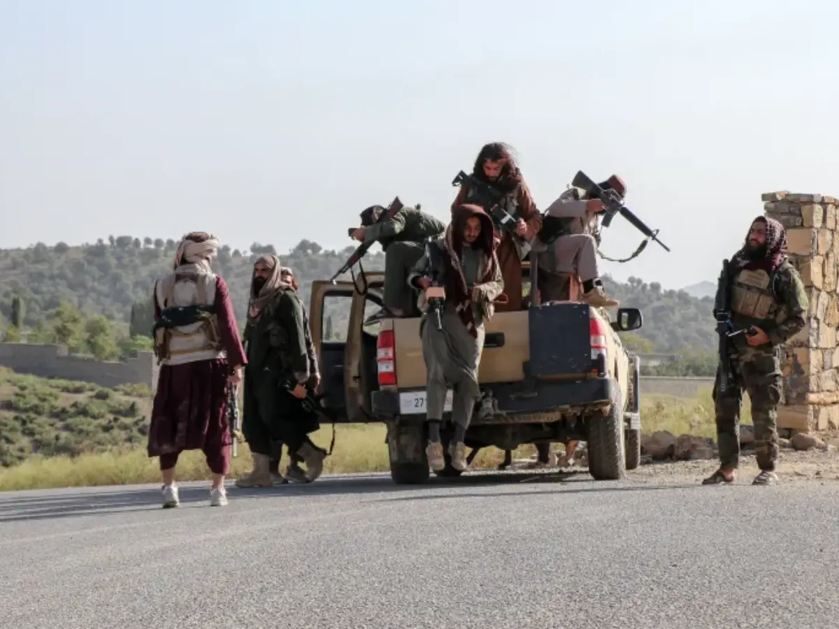 Pakistan-Afghan Taliban clashes erupt again in Khyber Pakhtunkhwa: Why are these neighbours exchanging deadliest fire in years Pakistan-Afghan Taliban clashes erupt again in Khyber Pakhtunkhwa: Why are these neighbours exchanging deadliest fire in years