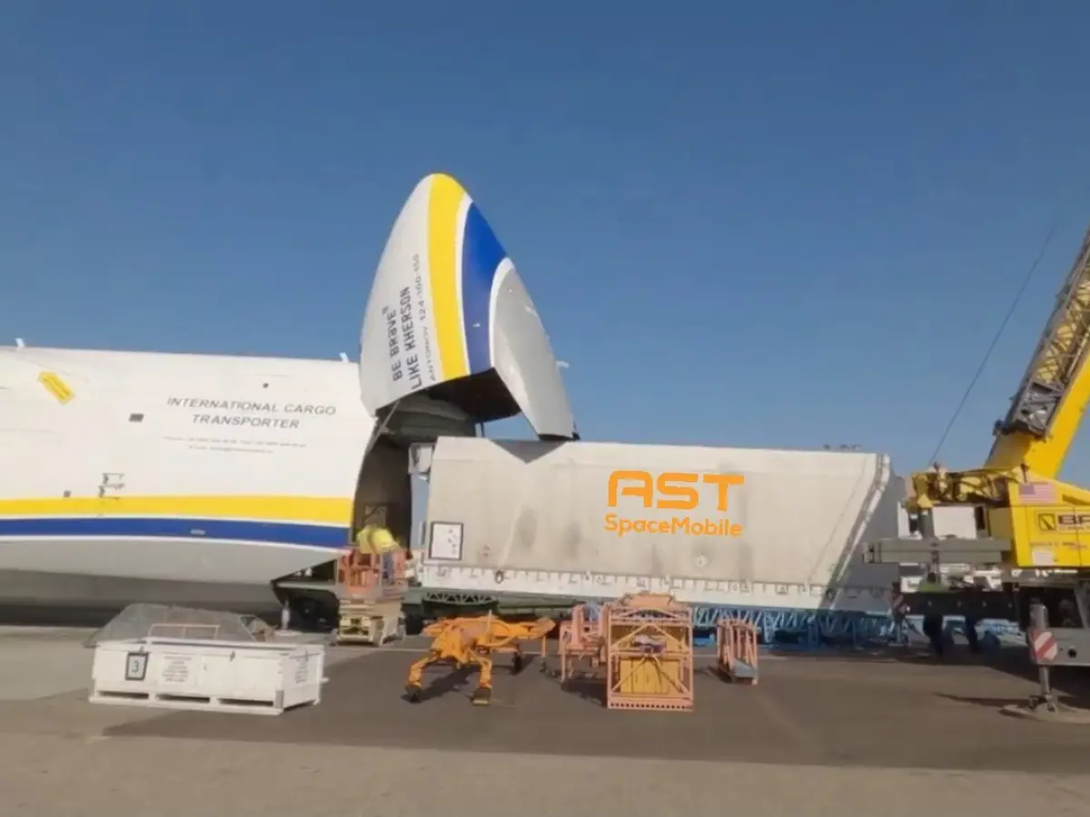 Ukrainian plane with US' Bluebird satellite lands in India; launch by ISRO soon Ukrainian plane with US' Bluebird satellite lands in India; launch by ISRO soon