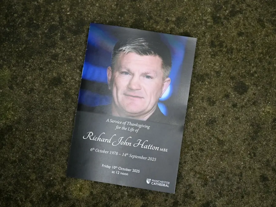 Former boxing champ Ricky Hatton died by suicide, inquest told