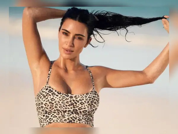 Kim Kardashian’s Skims fake p***c hair underwear sells out a day after its launch amid online backlash Kim Kardashian’s Skims fake p***c hair underwear sells out a day after its launch amid online backlash