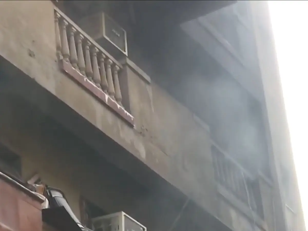 Massive fire erupts at MPs’ Brahmaputra Apartments in Delhi, several fire tenders deployed Massive fire erupts at MPs’ Brahmaputra Apartments in Delhi, several fire tenders deployed
