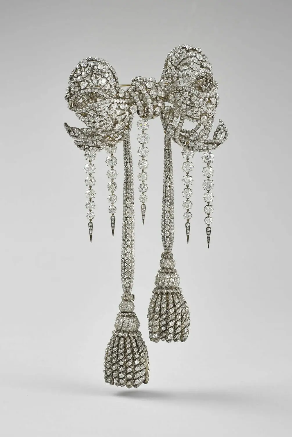 Large bodice bow (brooch) of Empress Eugenie