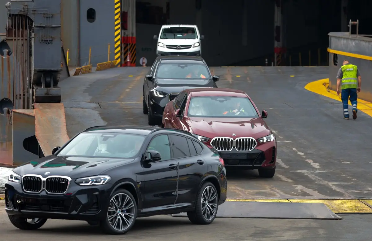 Lokpal office's '7 BMWs' tender triggers controversy: 'Servile members...'