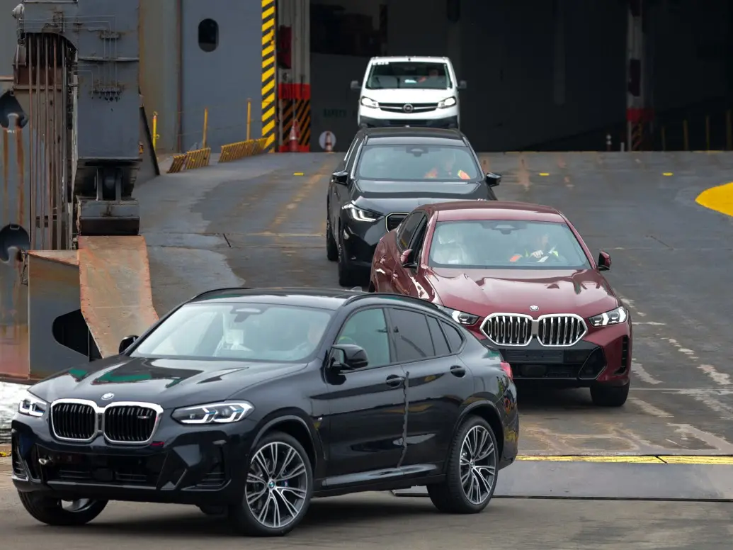 Lokpal office's '7 BMWs' tender triggers controversy: 'Servile members...' Lokpal office's '7 BMWs' tender triggers controversy: 'Servile members...'