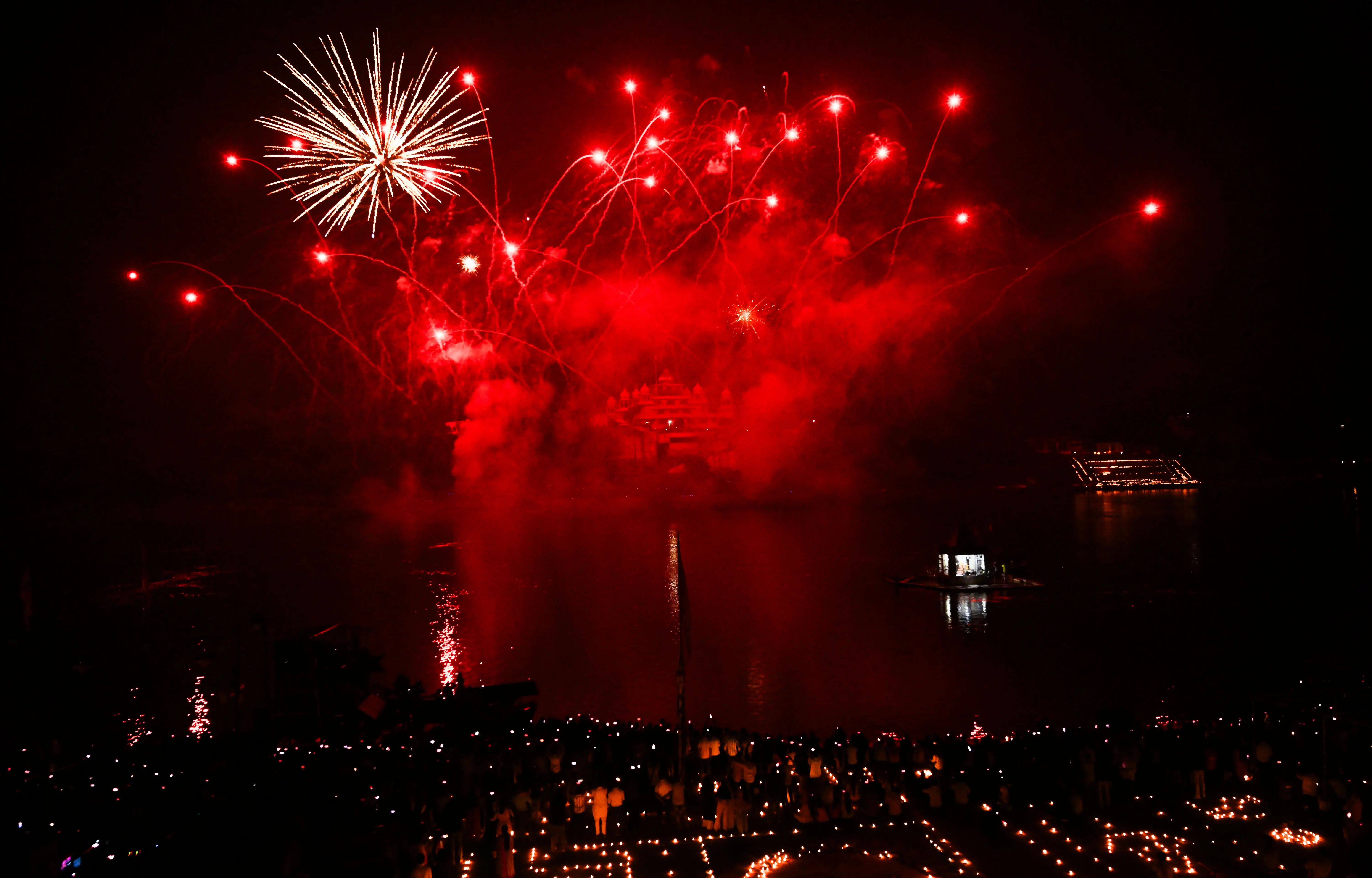 Over 250 burn injury cases reported in Delhi hospital after Diwali, Safdarjung leads with 129 cases