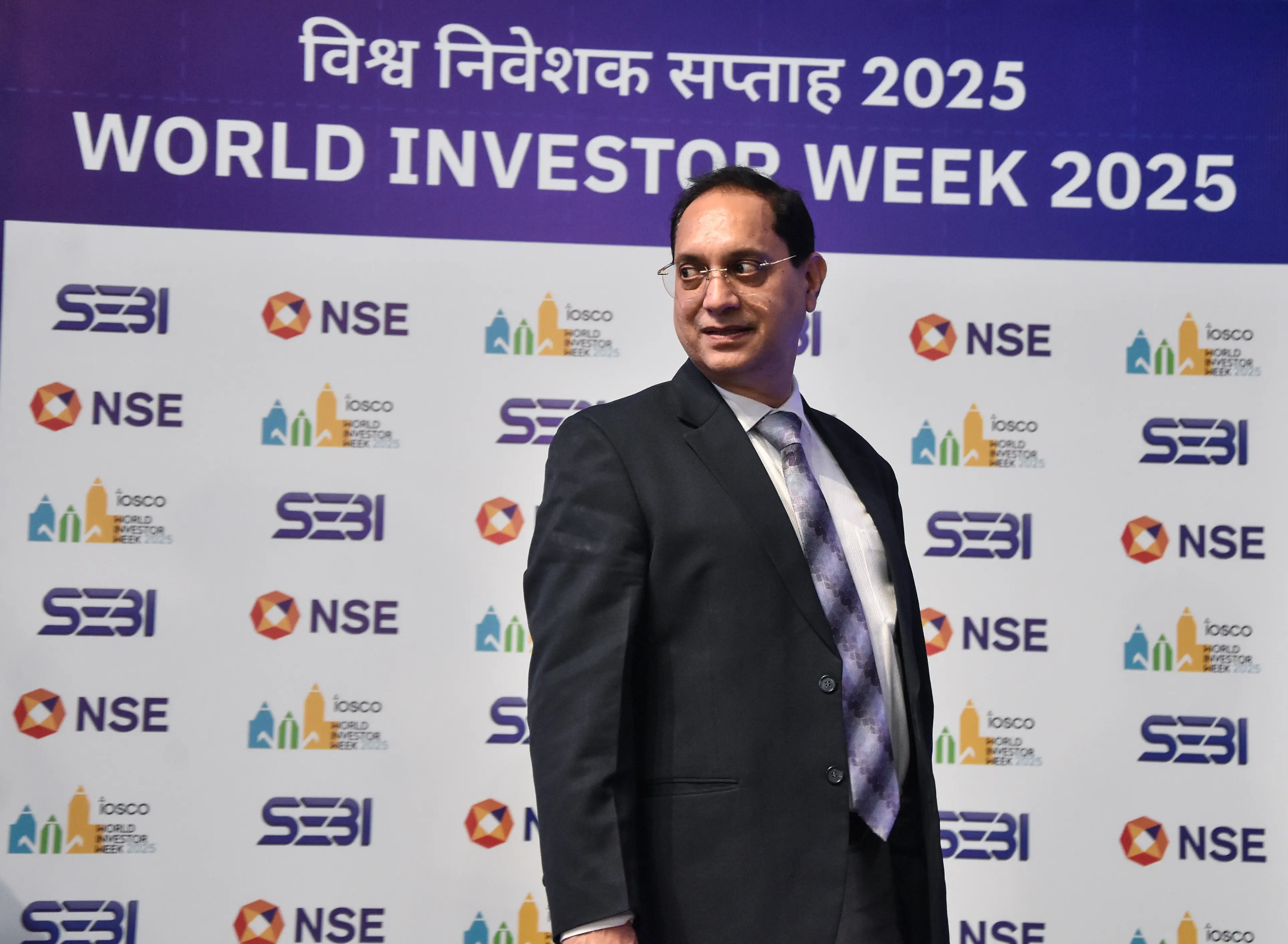 SEBI issues pre-IPO placement clarification for mutual funds | Check details