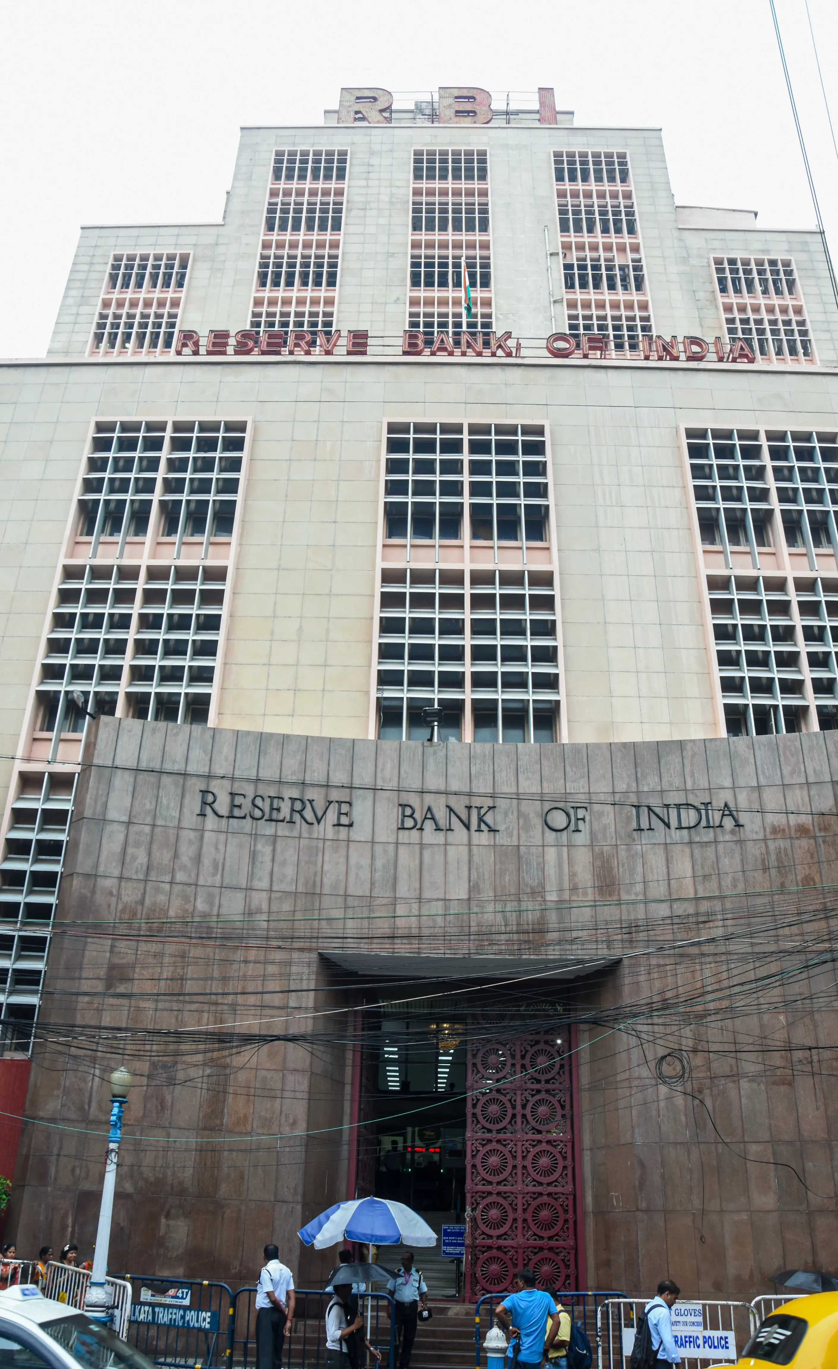 RBI to sell off 4 government securities | Full details of auction