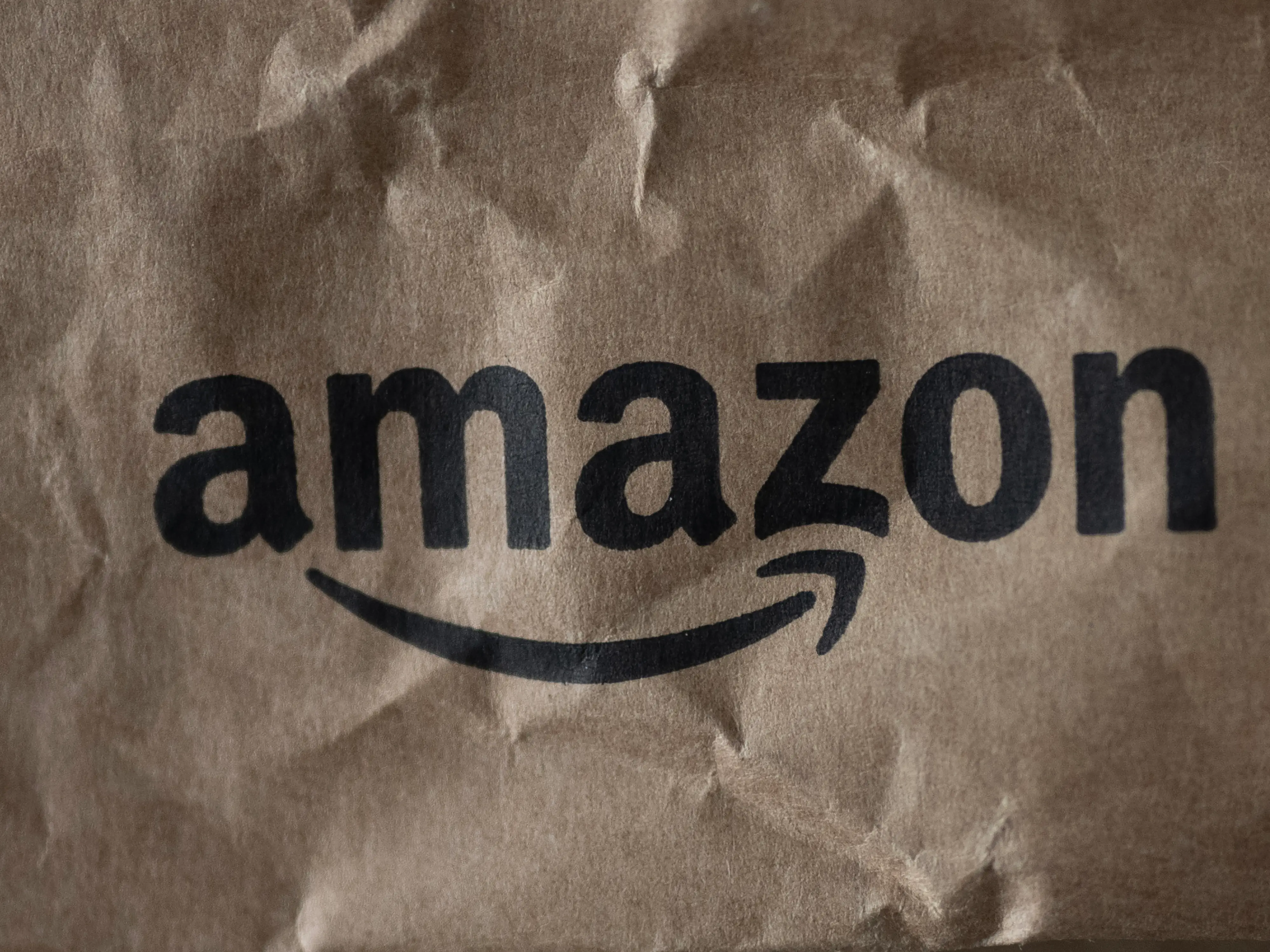 Amazon layoffs: E-commerce giant to cut 30,000 jobs as AI and cost-cutting measures take hold Amazon layoffs: E-commerce giant to cut 30,000 jobs as AI and cost-cutting measures take hold