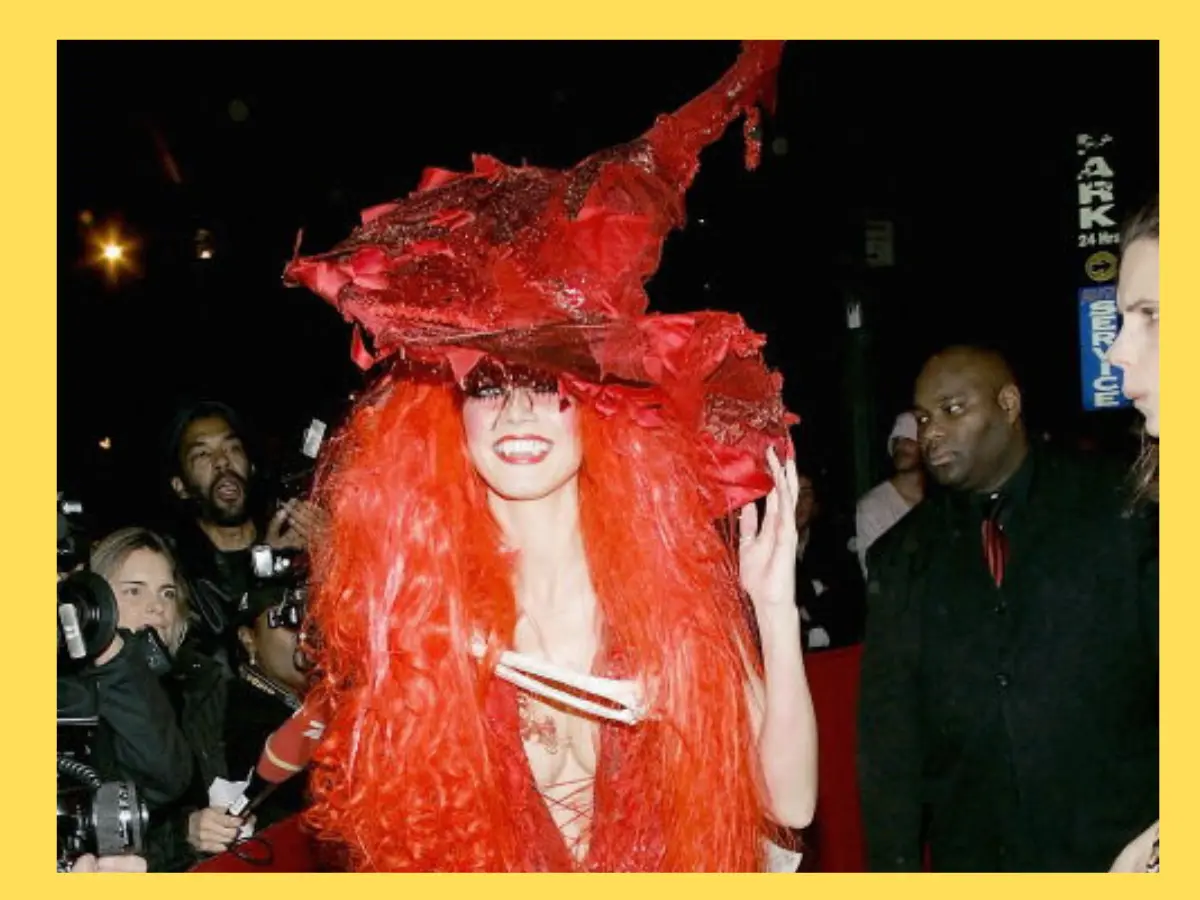 Red witch - 2004