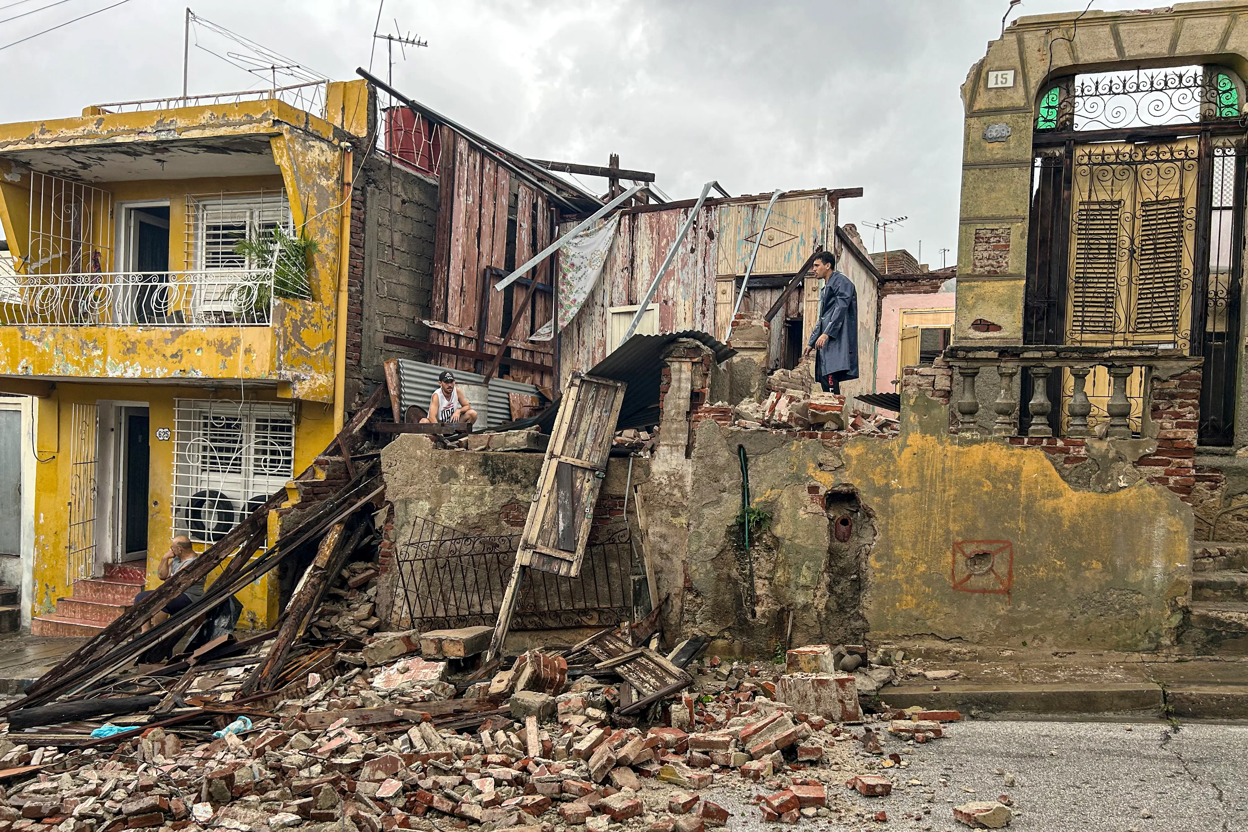 Cuba suffers ‘extensive damage’