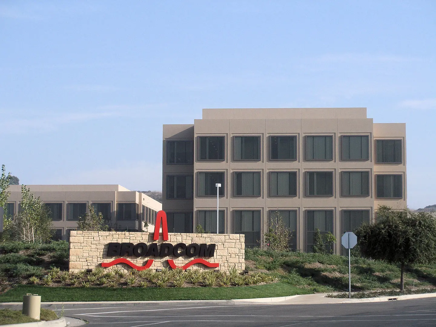 Broadcom - $1.777 Trillion