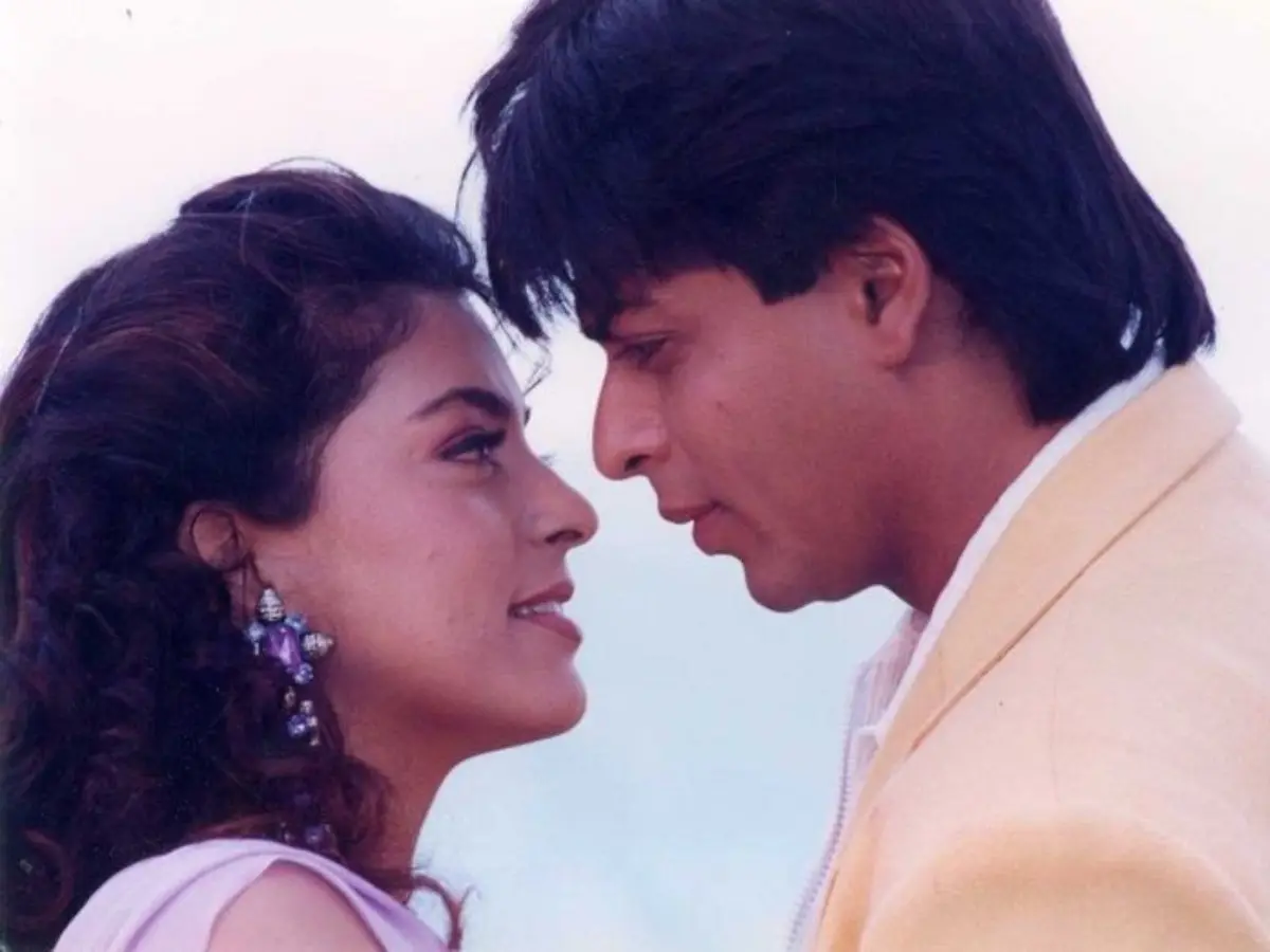Shah Rukh Khan and Juhi Chawla