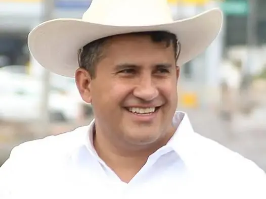 Gunmen fatally shoot Mexican mayor who wanted to take down drug gangs Gunmen fatally shoot Mexican mayor who wanted to take down drug gangs