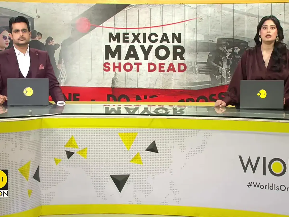 Gunmen Assassinate Mexican Mayor Carlos Manzo During Day of the Dead Festival for Criticizing Cartels