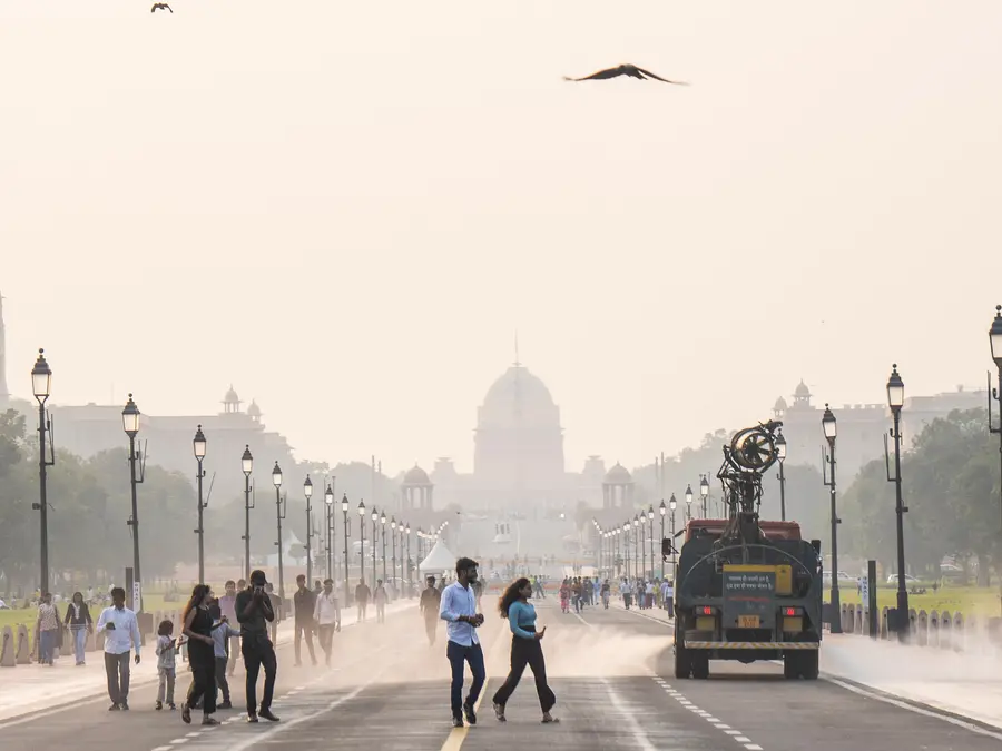 Delhi’s air quality remains ‘very poor’ for 3rd straight day, may hit ‘severe’ level on Tuesday