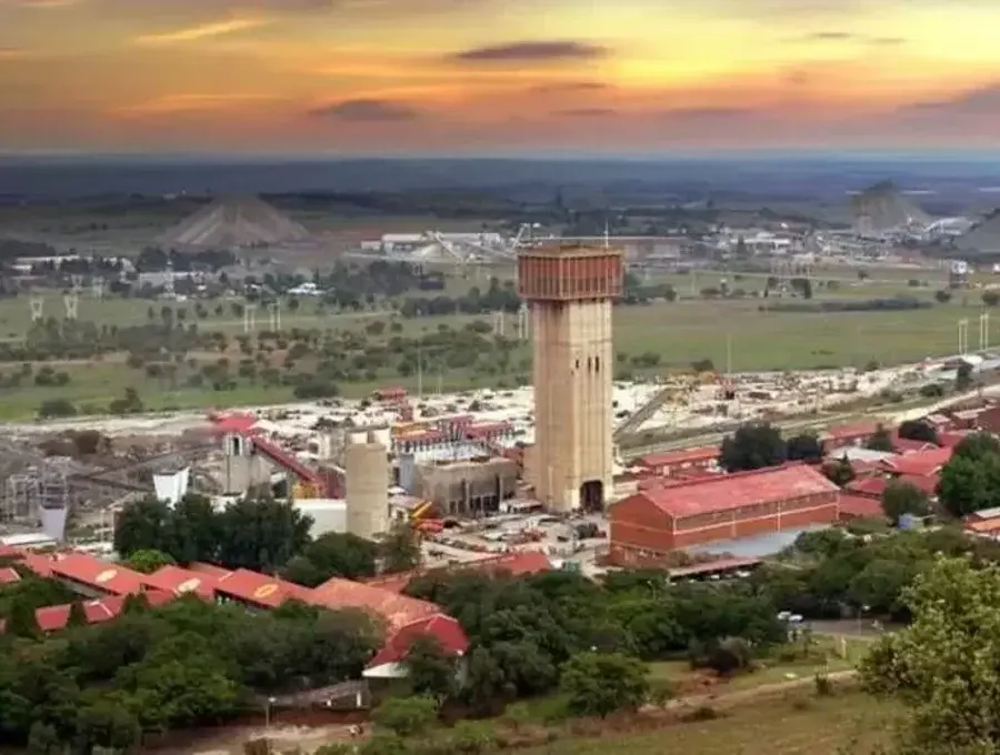 Savuka Gold Mine, South Africa - Depth: 3.7 km