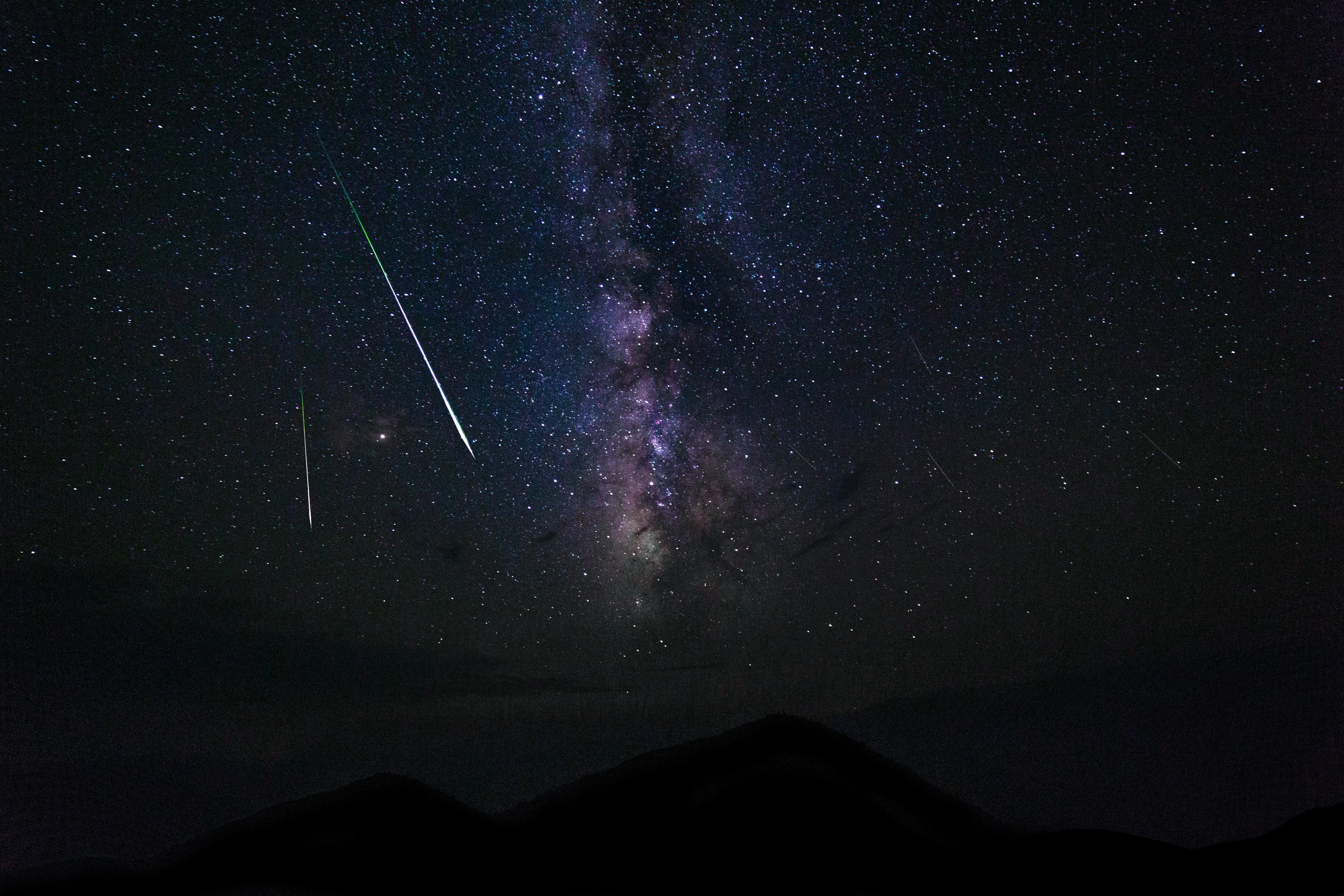 7 celestial events for stargazers in November - Meteor showers, planets and more