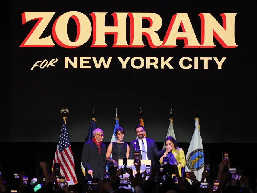 Democrats win big, Trump blames government shutdown and his absence from ballots