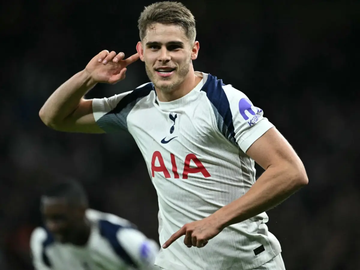 Watch: Micky van de Ven sets Champions League stage on fire, scores goal worthy of Puskas award contender Watch: Micky van de Ven sets Champions League stage on fire, scores goal worthy of Puskas award contender