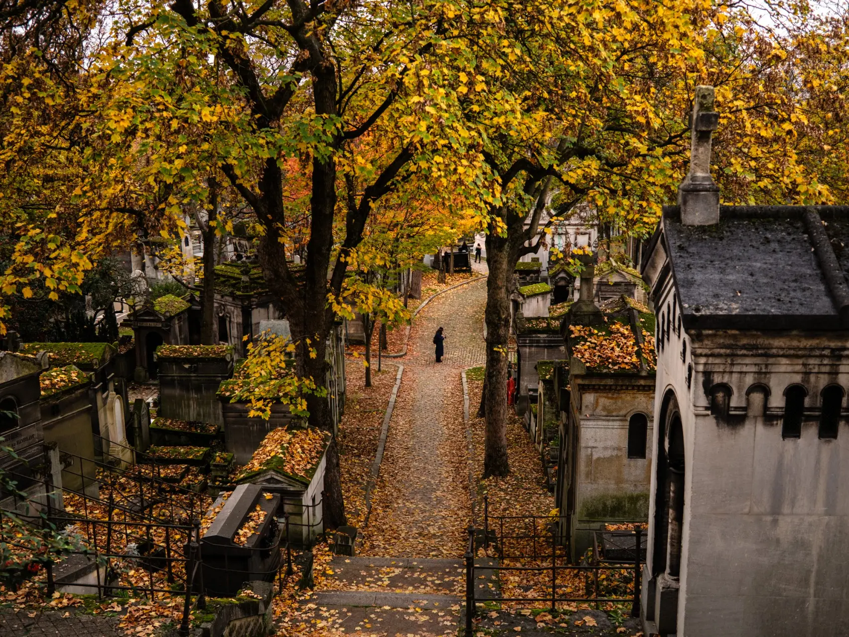 France burial lottery: Win a chance to be buried near famous people France burial lottery: Win a chance to be buried near famous people