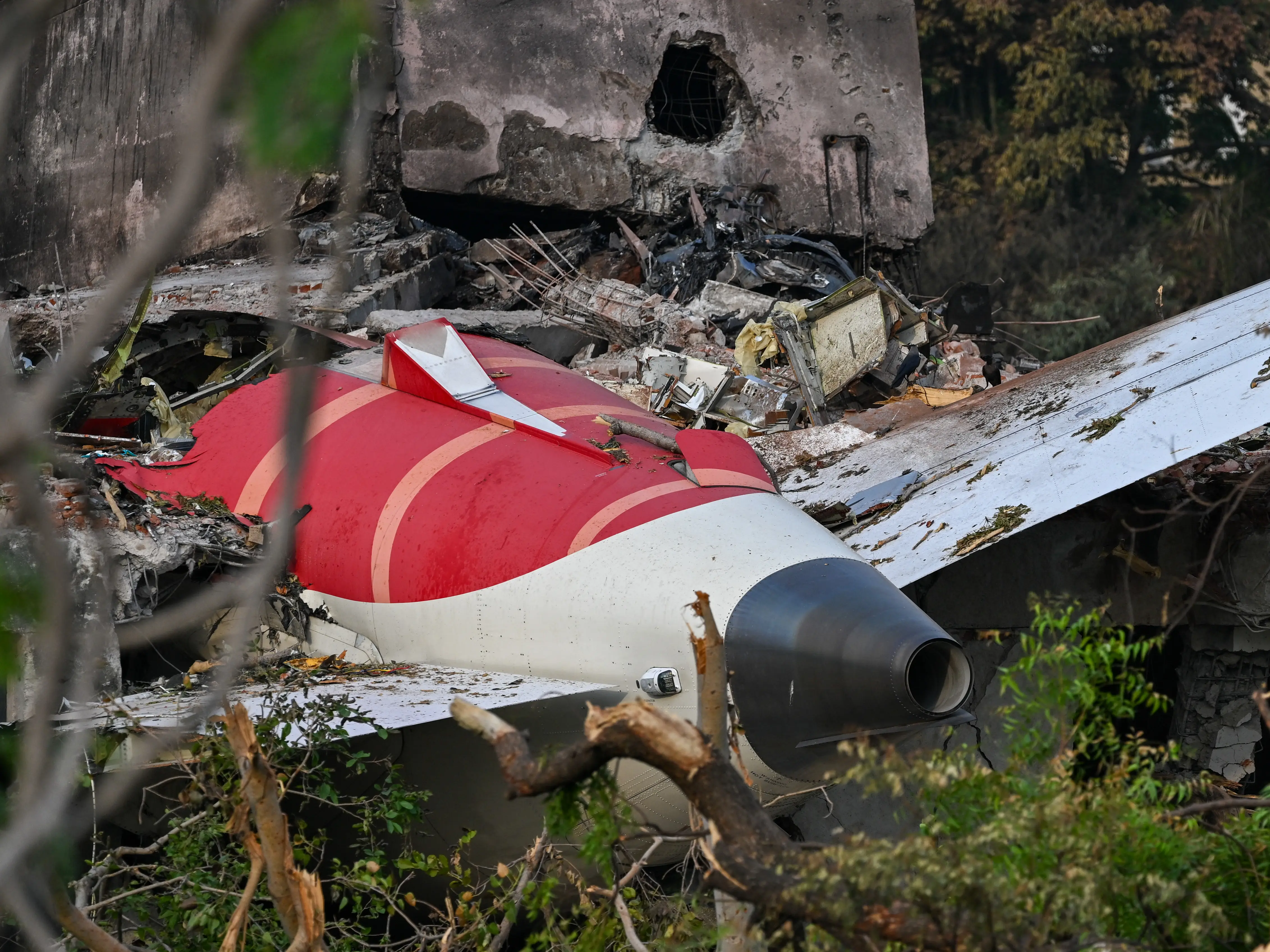 ‘Nobody can blame pilot’: Supreme Court issues notice on Air India crash probe, snubs foreign reports as ‘nasty’ ‘Nobody can blame pilot’: Supreme Court issues notice on Air India crash probe, snubs foreign reports as ‘nasty’