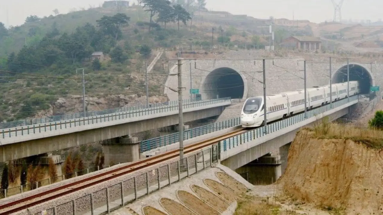 Guadarrama Tunnel, Spain - 28.4 km