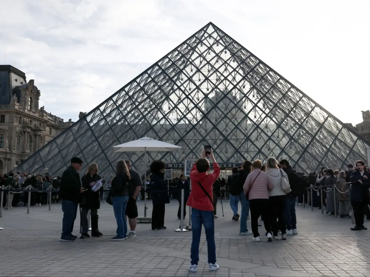 The Internet imagines the IT meeting