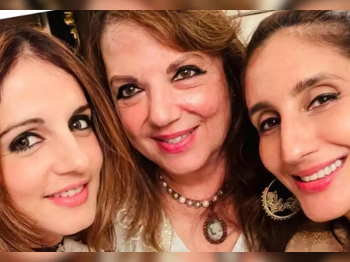 Born Parsi, married a Muslim, cremated as Hindu: Zarine Khan's daughter pens note