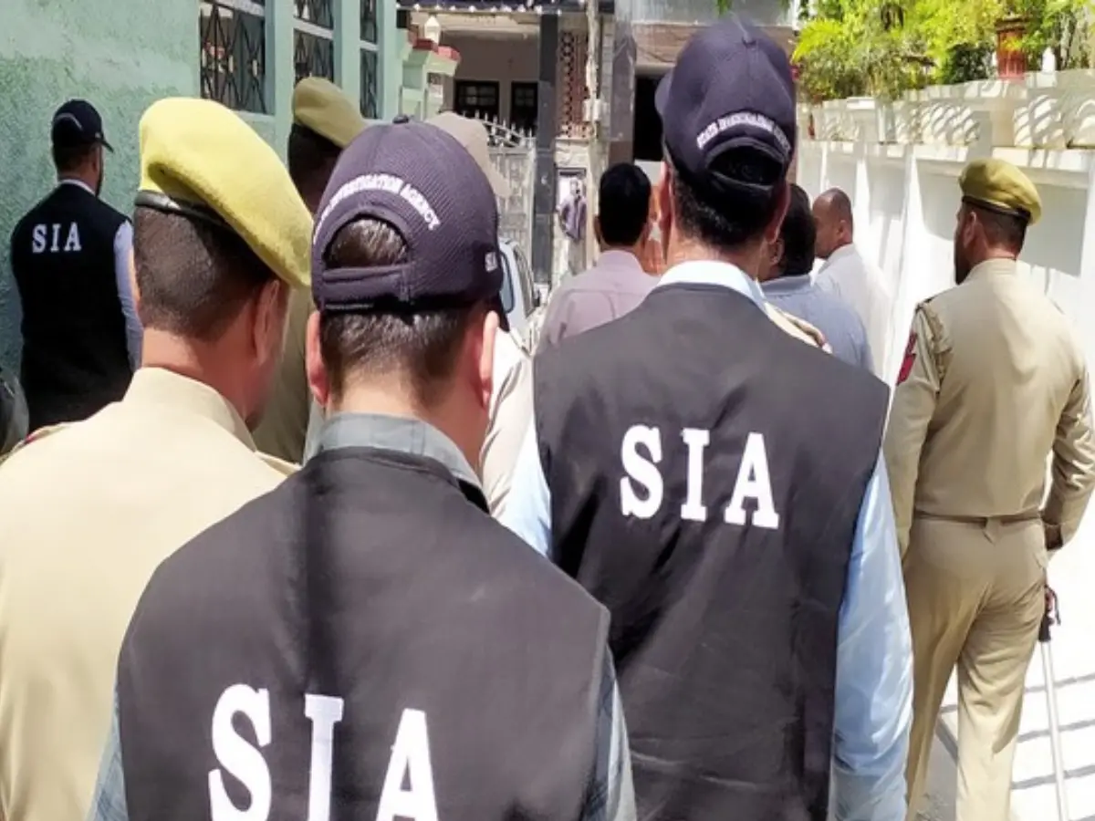 J-K SIA arrests narco-terror module kingpin having links with Pak-based handlers J-K SIA arrests narco-terror module kingpin having links with Pak-based handlers