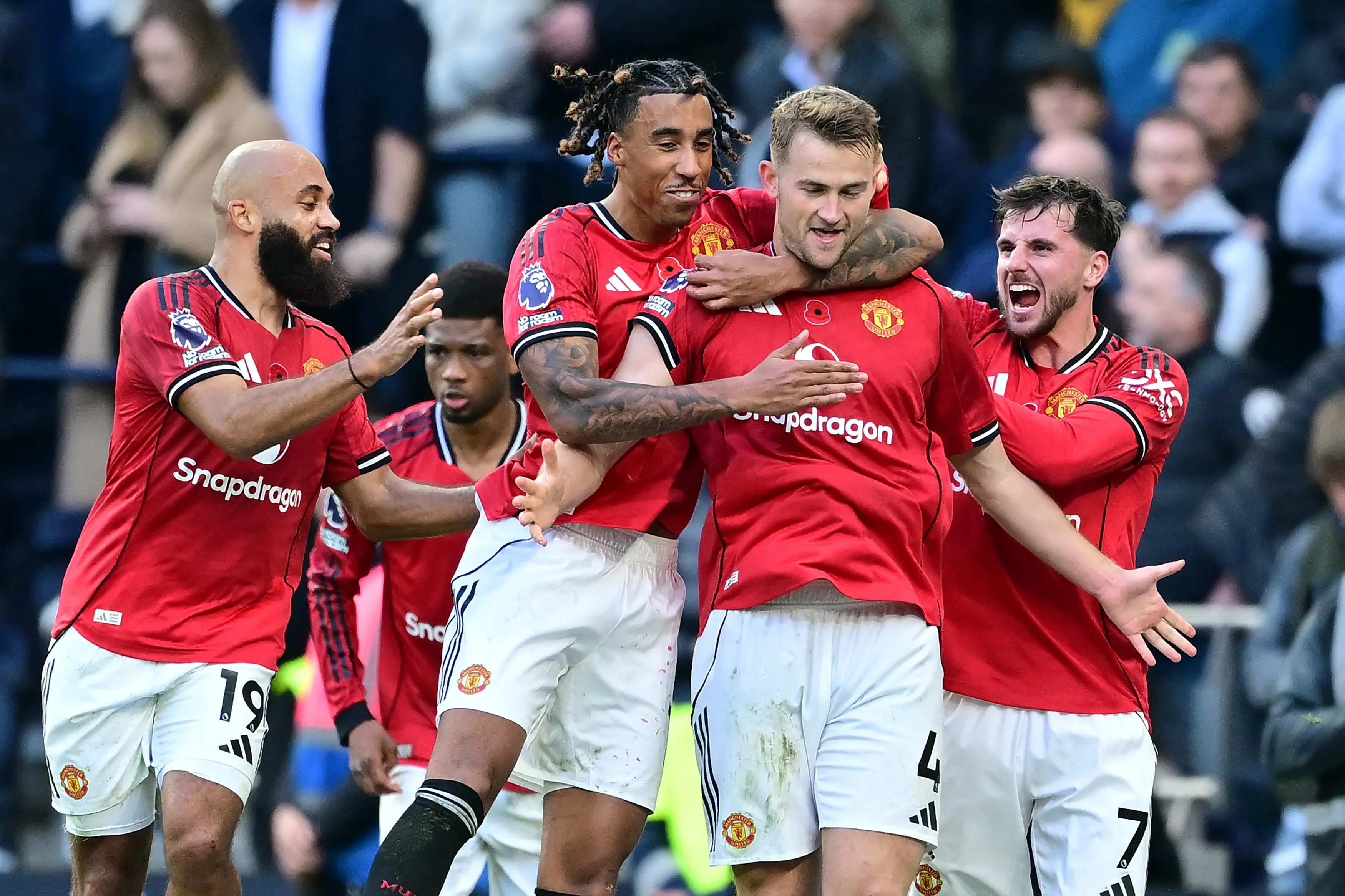 De Ligt rescues Manchester United in Tottenham Spur draw, Arsenal aim to extend lead