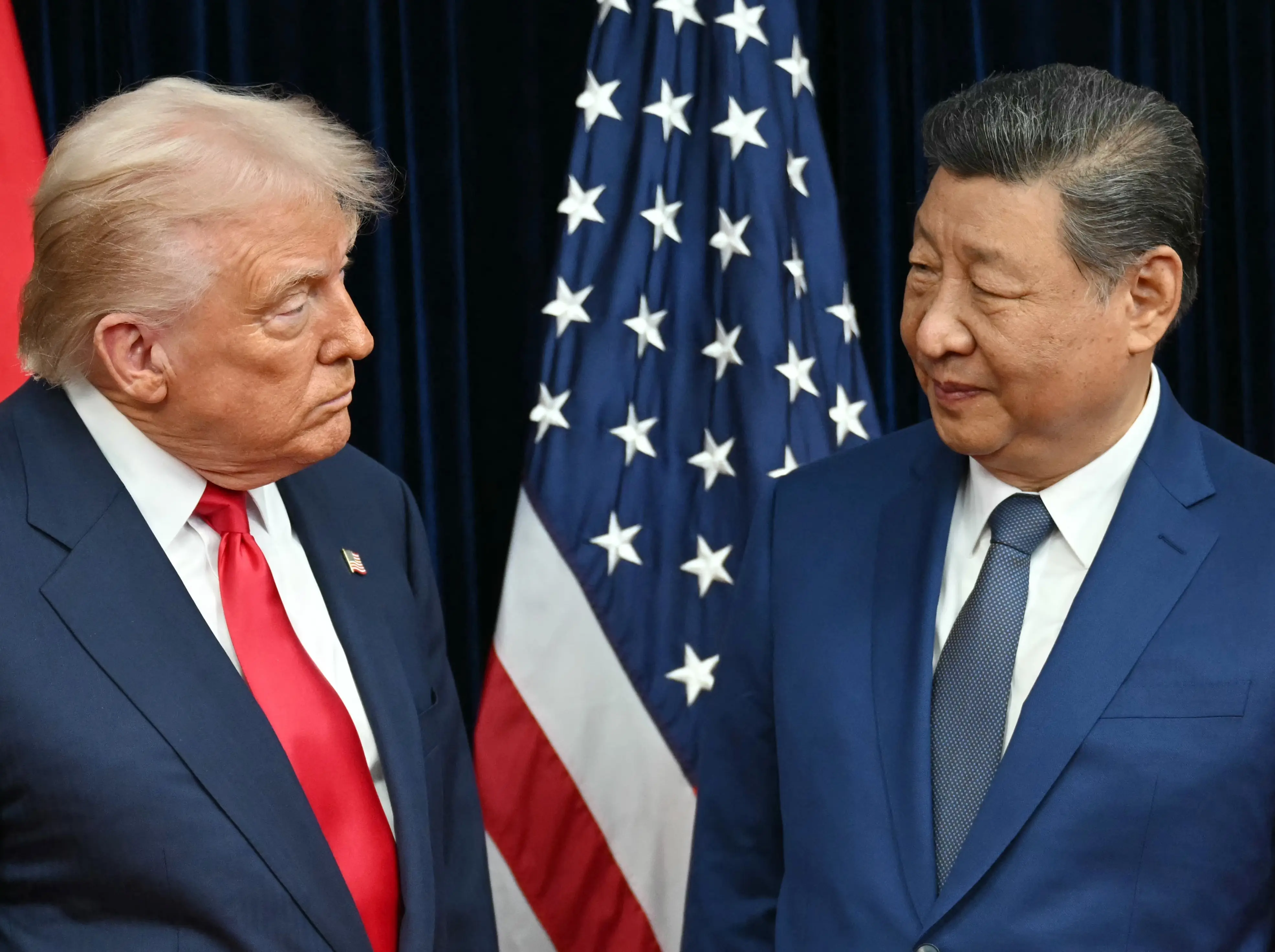 China suspends ban on export of ‘dual-use metals’ to US, marking de-escalation in trade tensions China suspends ban on export of ‘dual-use metals’ to US, marking de-escalation in trade tensions