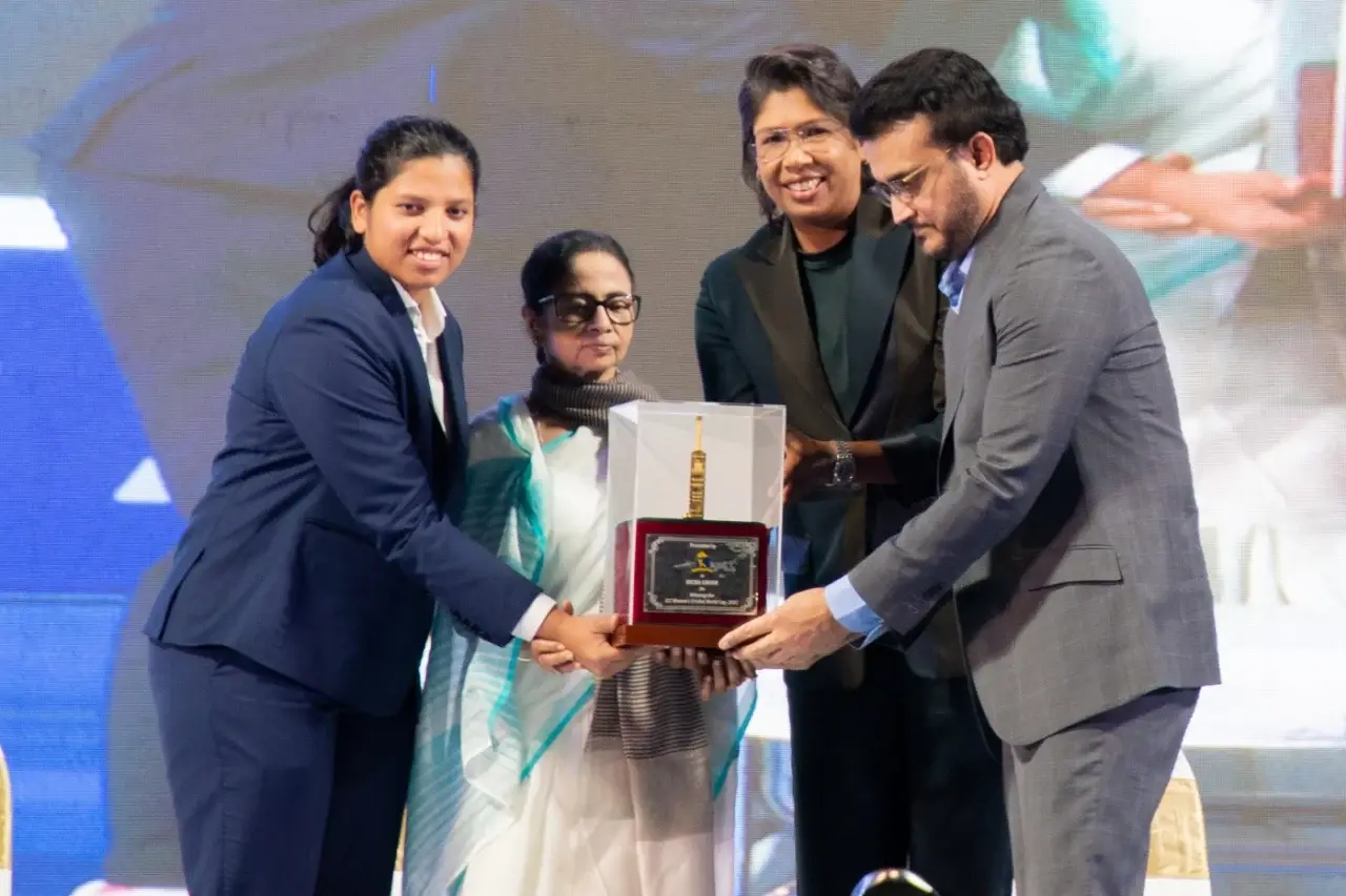 Ex-skipper Sourav Ganguly wants to see Richa Ghosh as 'India captain'