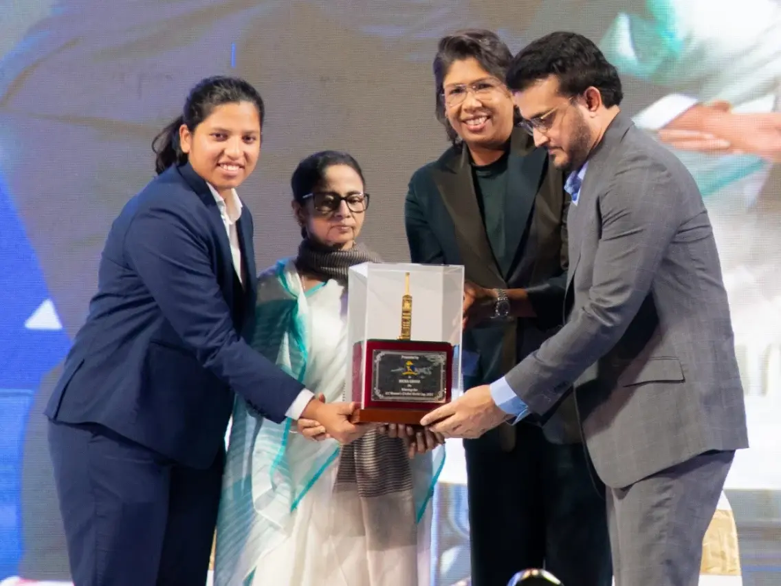 Ex-skipper Sourav Ganguly wants to see Richa Ghosh as 'India captain' Ex-skipper Sourav Ganguly wants to see Richa Ghosh as 'India captain'