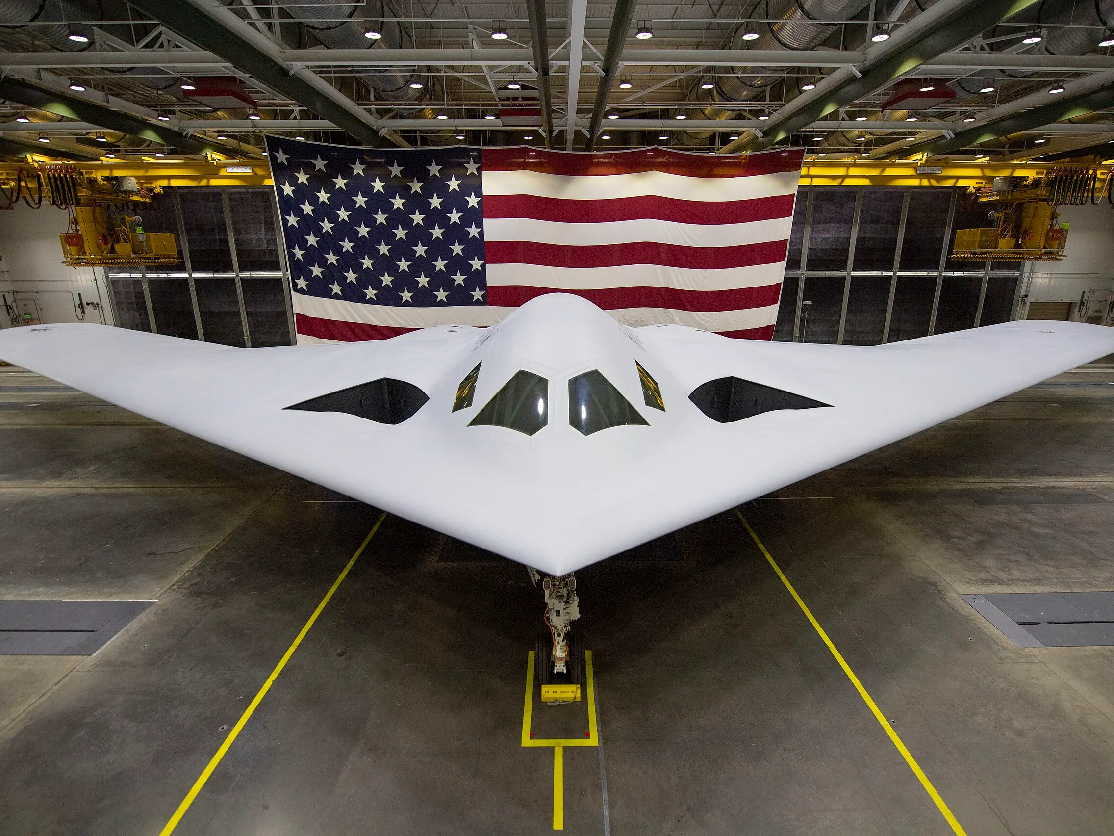 'B-21 Raider': Why US Is building 100 pieces of them?