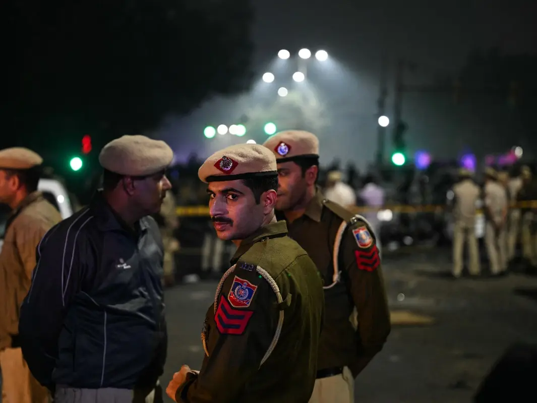J&K police detain 39 individuals in major operation to dismantle terror ecosystem in Ganderbal J&K police detain 39 individuals in major operation to dismantle terror ecosystem in Ganderbal