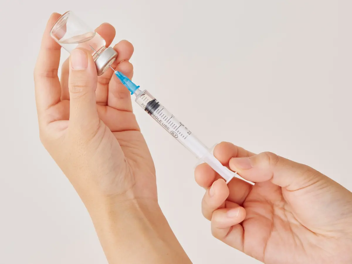 'Muscles don't grow on cowards': Chinese man gets hyaluronic acid shots for $560,000 to get 8-pack abs. This happens next 'Muscles don't grow on cowards': Chinese man gets hyaluronic acid shots for $560,000 to get 8-pack abs. This happens next